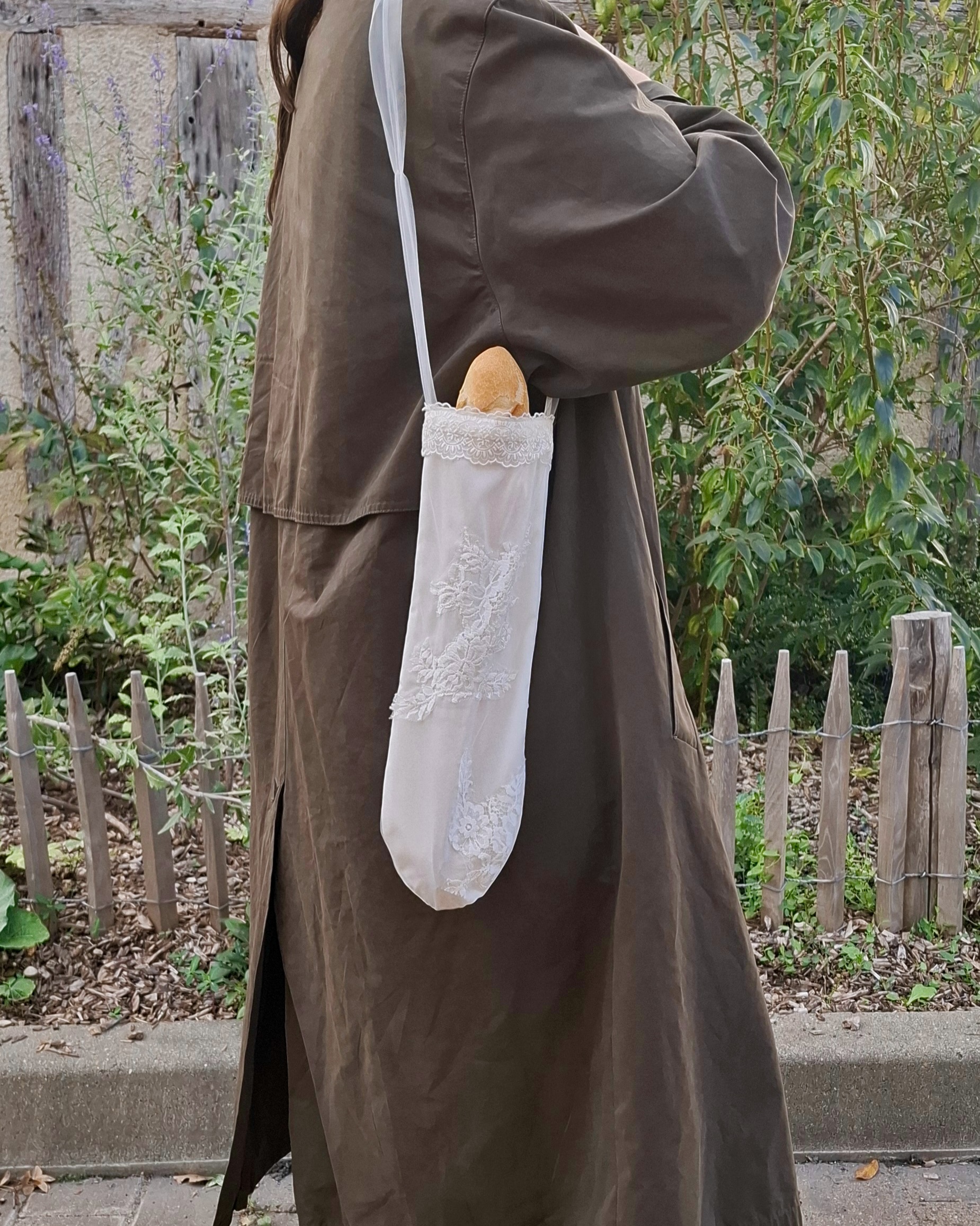 Porte-baguette dentelle de mariée – Image 3