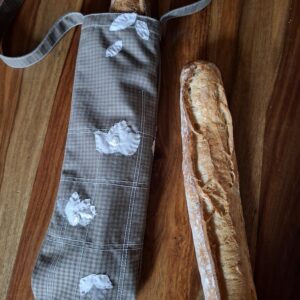 Porte-baguette brodé